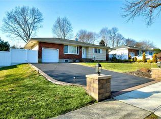 22 Eva Path, Commack, NY 11725