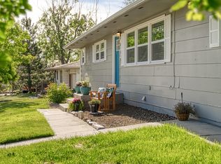 422 Prairieview Dr, Gillette, WY 82716