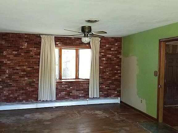 4th image of 5469 Buckeye Ave