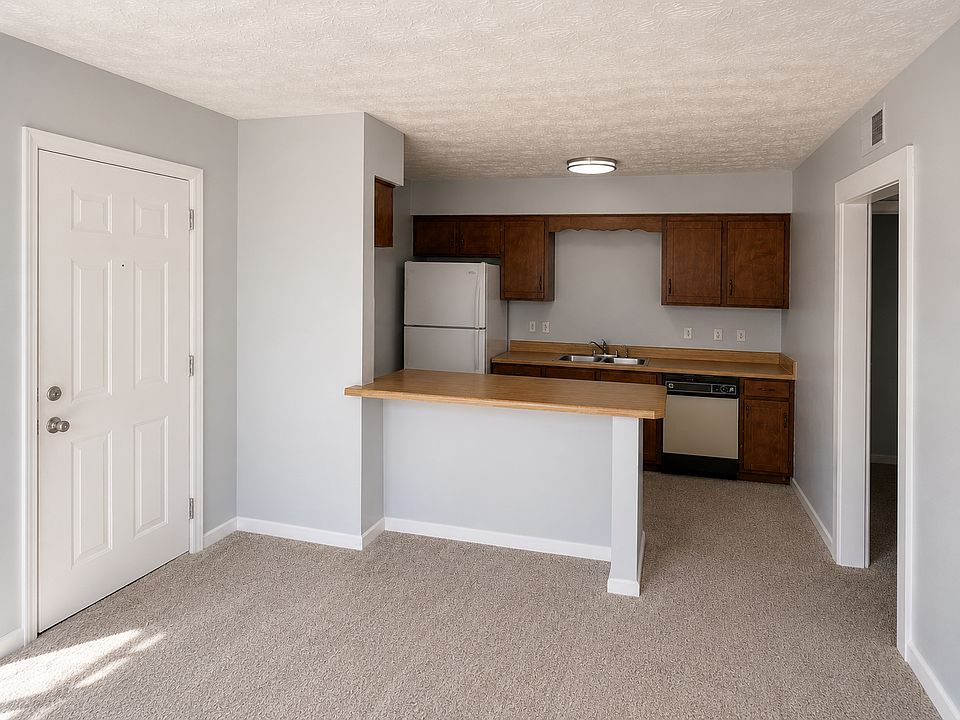 2nd image of 2202 Mercury Blvd