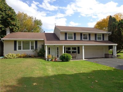 119 Harwood Rd, Spencerport, NY, 14559