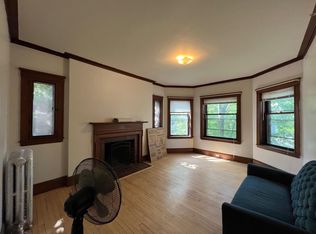 3 Linnaean St #U-9, Cambridge, MA 02138