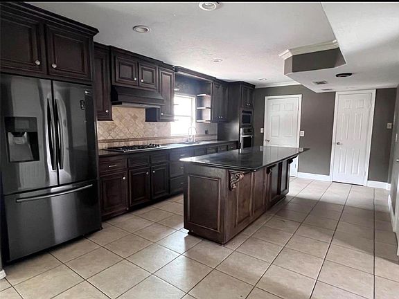 5th image of 11331 Featherstar Ln