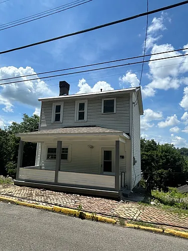 1120 Jenny Lind St Photo 1