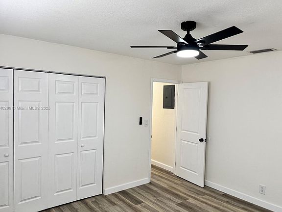 5th image of 4102 NW 79th Ave #B