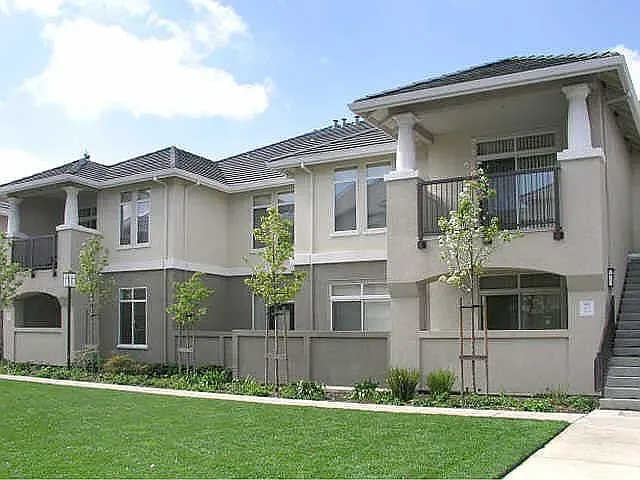 Gemello Village Apartments - Beautiful Updated Interiors — Photo 56