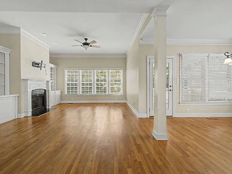 308 Millsfield Dr — Photo 20