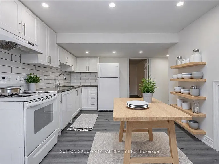 104 Marsellus Dr — Photo 6