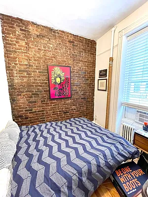 Rented by LJ Sloane Management | media 8