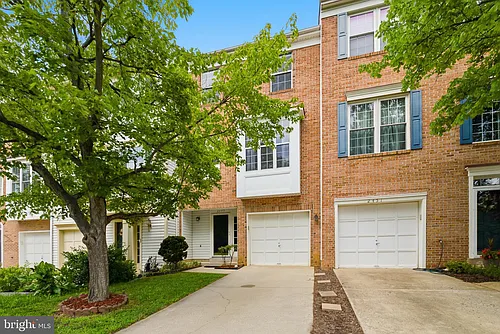 2449 Clover Field Cir Photo 1