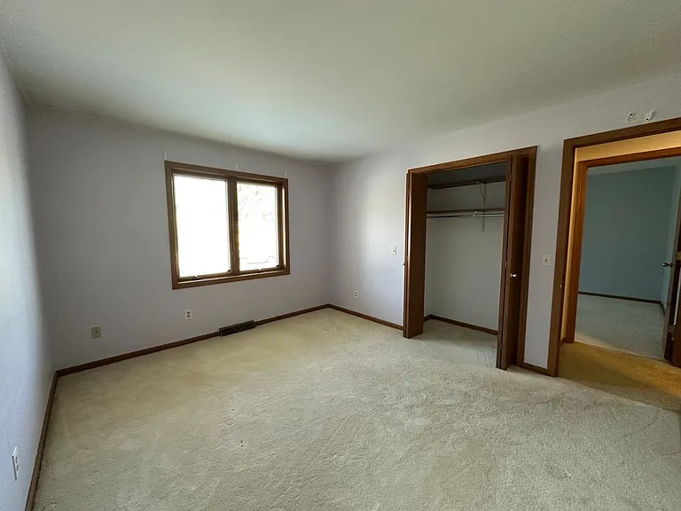 486 Ashton Ct SE — Photo 17