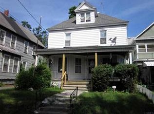 2043 Guilderland Ave, Schenectady, NY 12306