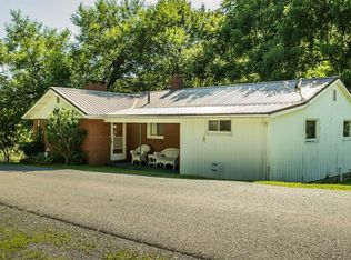 227 Snyder Ln, Duncansville, PA 16635