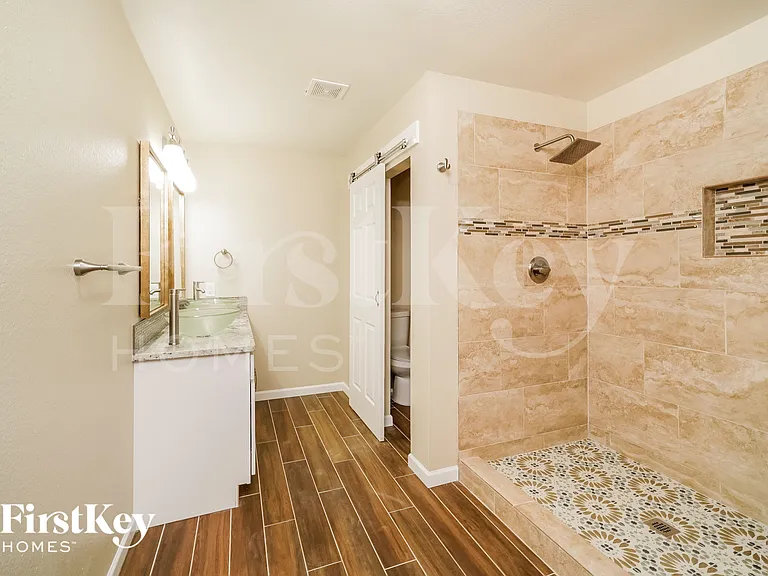 3947 Key West Way — Photo 11