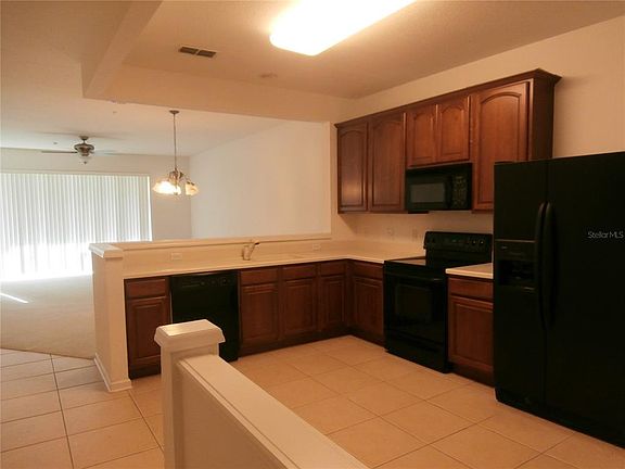 4th image of 6301 Daysbrook Dr Unit 107