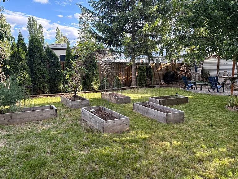 1405 Main St — Photo 17