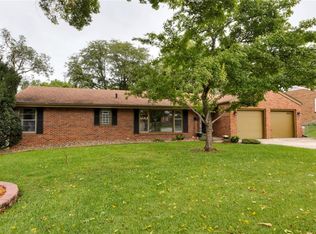 7021 Sunset Ter, Windsor Heights, IA 50324