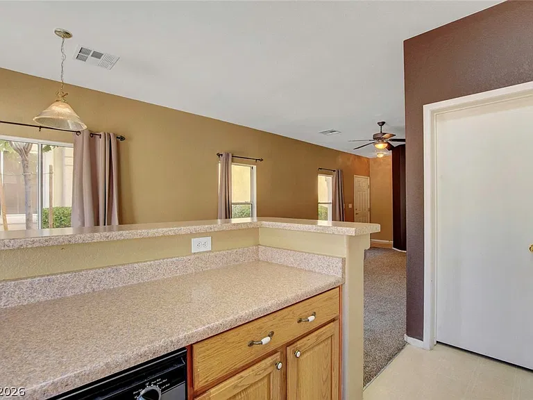 2576 Velez Valley Way — Photo 20