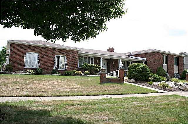1st image of 3170 Dogwood Dr