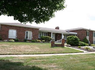 3170 Dogwood Dr, Oregon, OH 43616