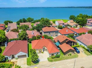 3010 Harbor Dr, Rockwall, TX 75087