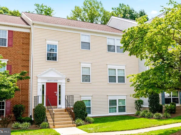 12133 Chaucer Ln #12133, Woodbridge, VA 22192