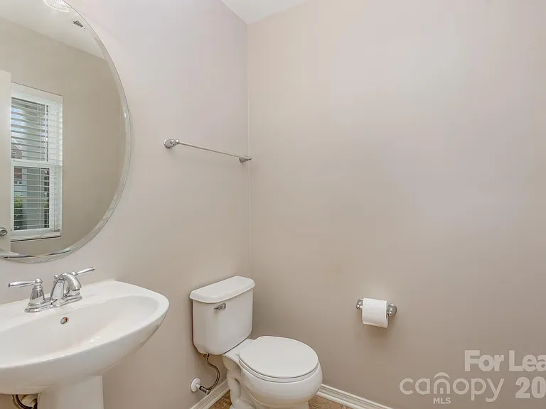 6442 Ridgeview Commons Dr — Photo 11