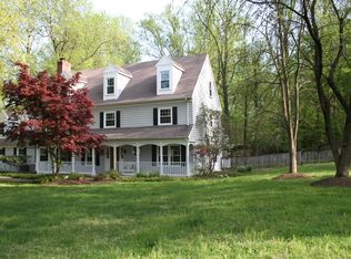 11120 Fawsett Rd, Potomac, MD 20854