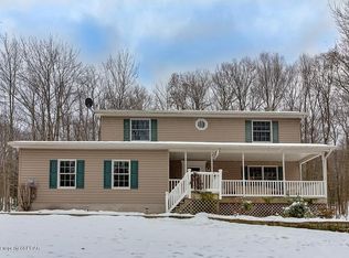 423 N Mountain Rd, Sweet Valley, PA 18656