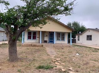 905 E 15th St, Big Spring, TX 79720