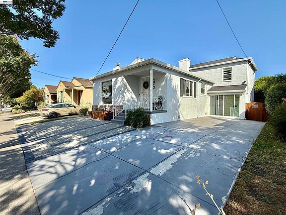 3rd image of 272 Lorraine Blvd