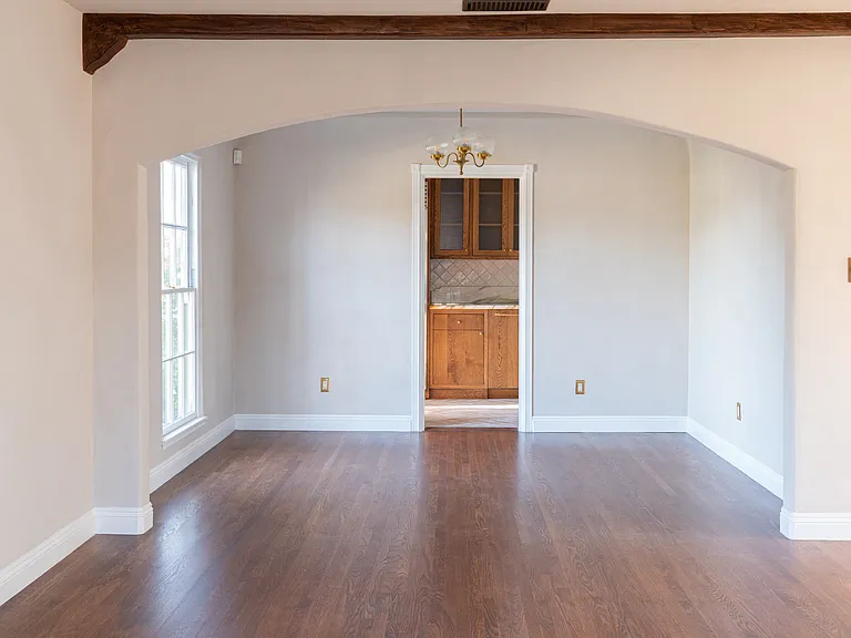 255 S Sierra Bonita Ave — Photo 15