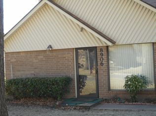 8906 Fairfield Greens Dr, Oklahoma City, OK 73110