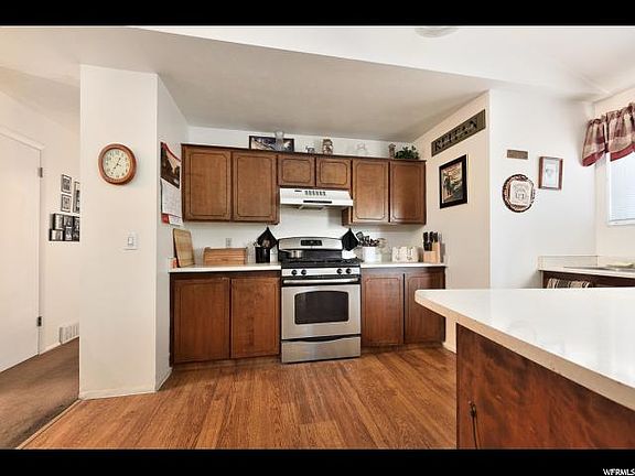 4th image of 3675 W Alveron Dr