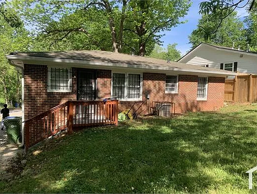 2 bed, 1064 sqft, $2,100 — Photo 2