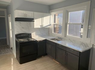 597 Grove St #3R, Irvington, NJ 07111