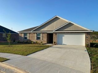 18181 Auberry Cv, Gulfport, MS 39503