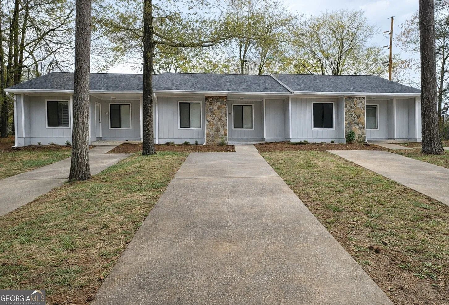 2 bed, 1.0 bath, 804 sqft, $1,700 — Photo 1