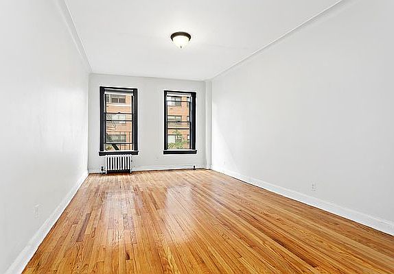 2nd image of 242 E 87th St APT 4B