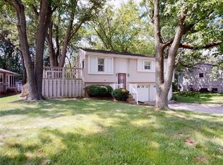 705 S Whitetail Cir, Mt Zion, IL 62549