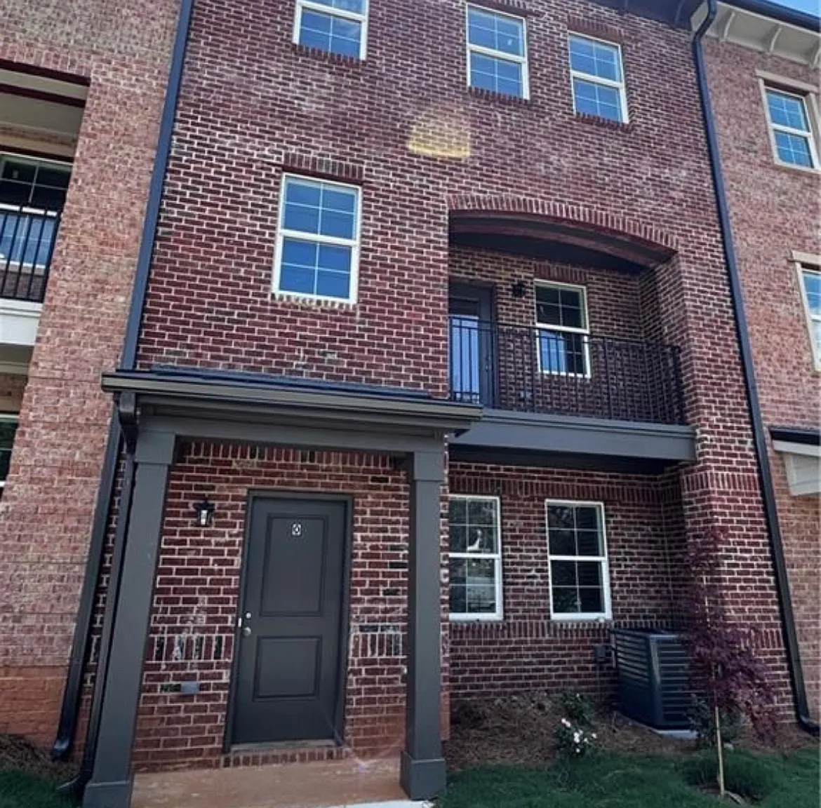 1777 Temple Avenue - Q — Photo 1