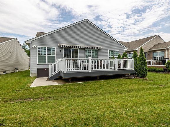 5th image of 3833 Heron Dr