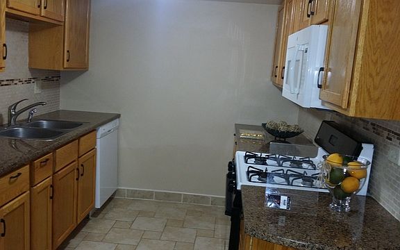 3rd image of 1673 Ishnala Dr APT 104