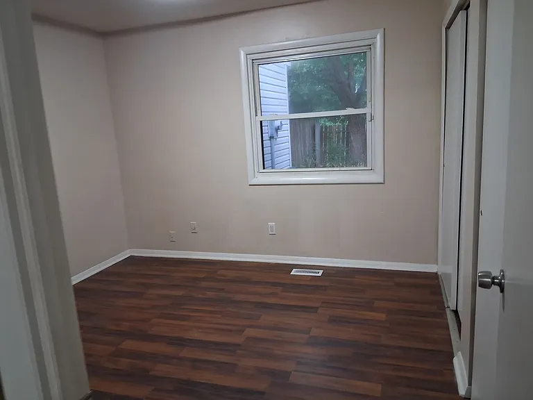20 Maureen Ct — Photo 12
