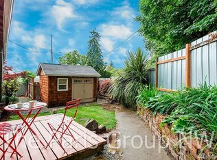 3856 18th Ave SW, Seattle, WA 98106