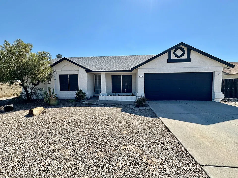6951 W Cheryl Dr