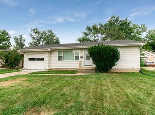 1154 Lebanon St, Aurora, IL 60505