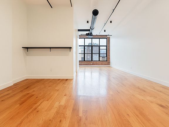 5th image of 255 McKibben St APT 217