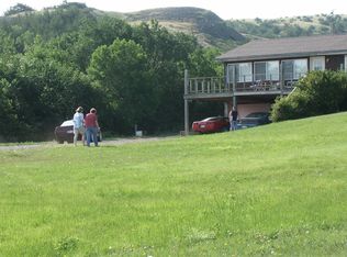 24238 Riverside Road, Chamberlain, SD 57325