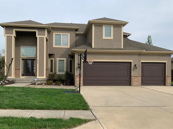 8804 SE 1st St, Blue Springs, MO 64064